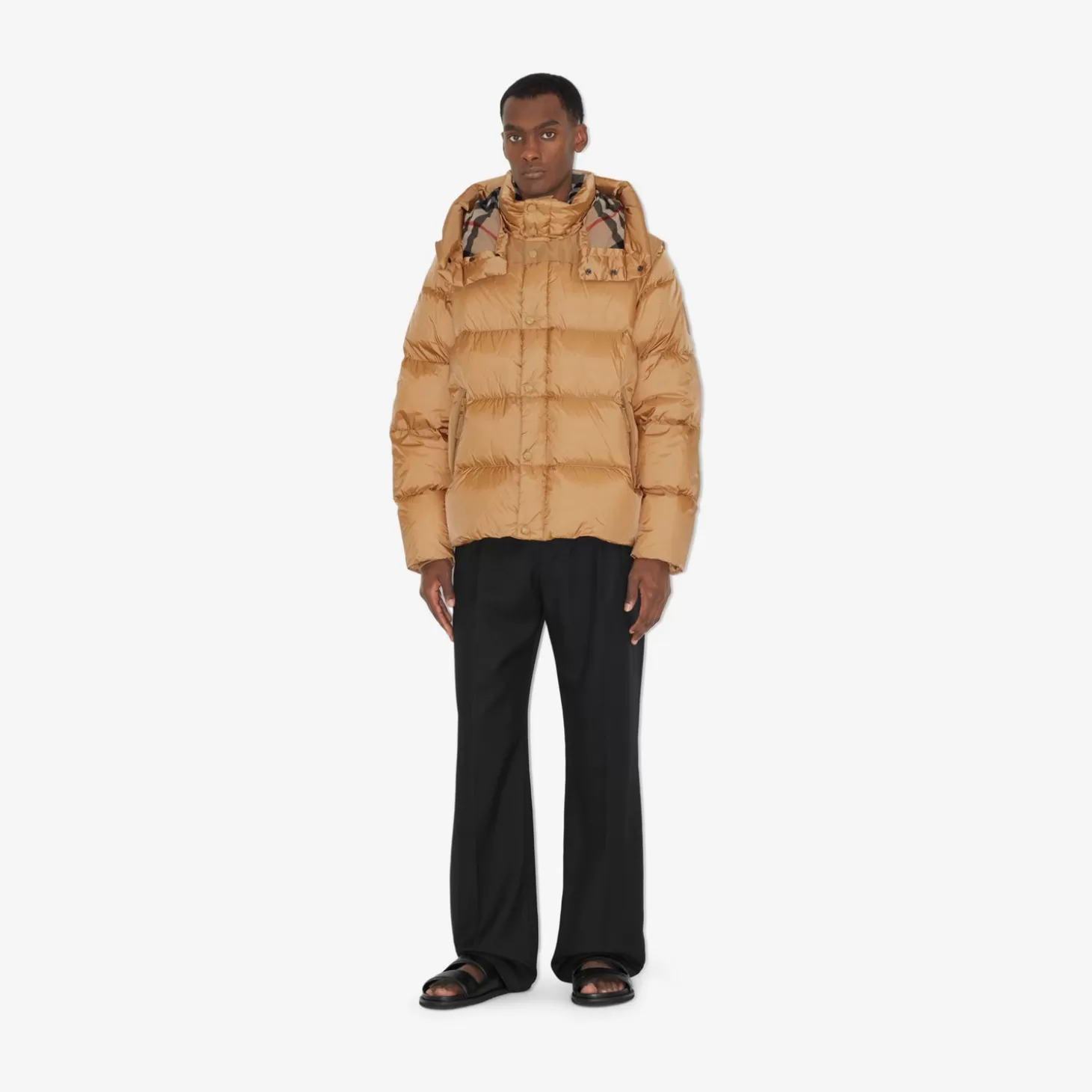Burberry Avtagbar ärm nylon pufferjacka*Män Pufferjackor