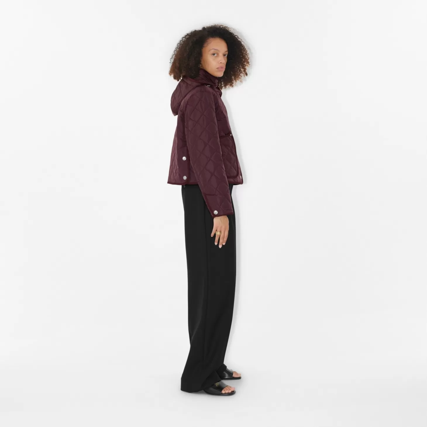 Burberry Cropped Quiltad Nylonjacka*Kvinnor Kaffor och jackor