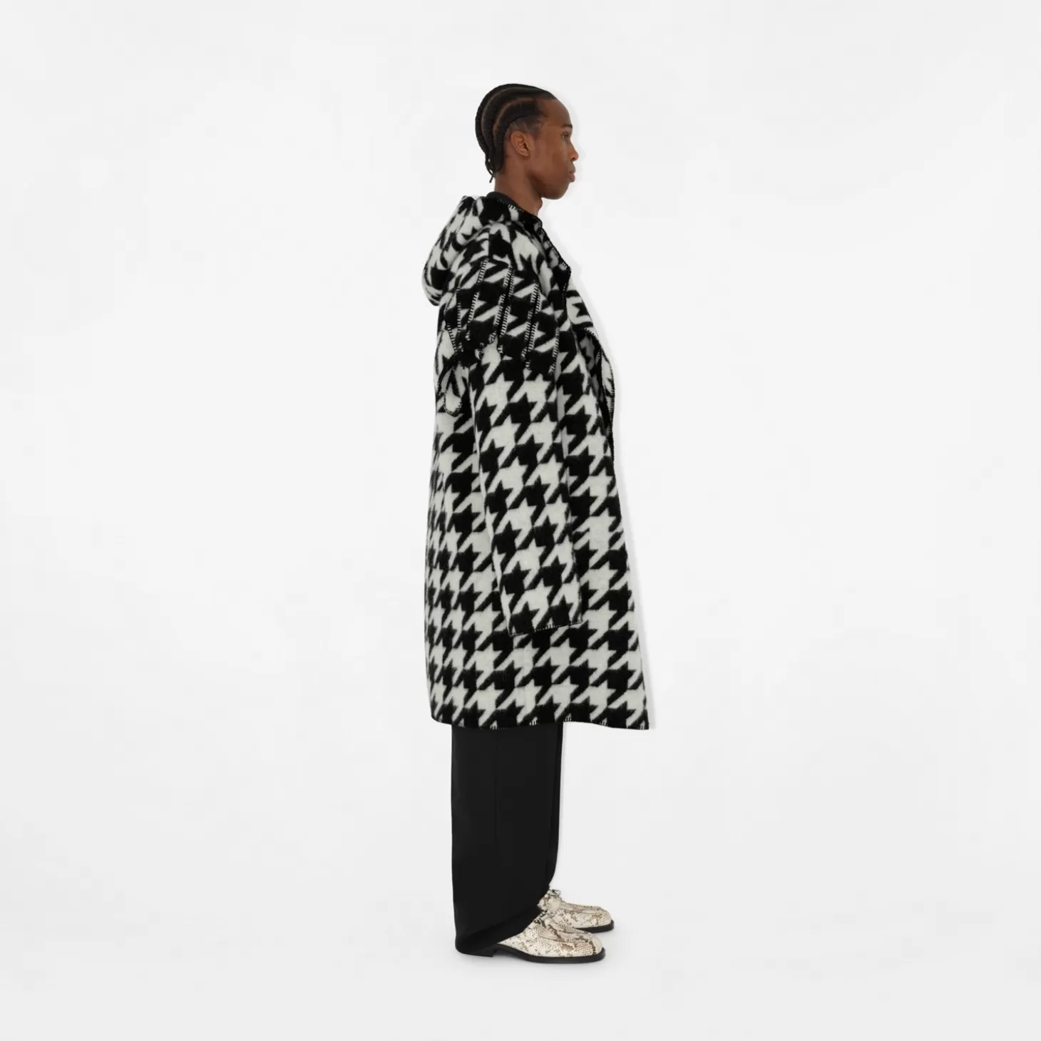 Burberry Houndstooth Wool Filt Cape*Män Kaffor och jackor
