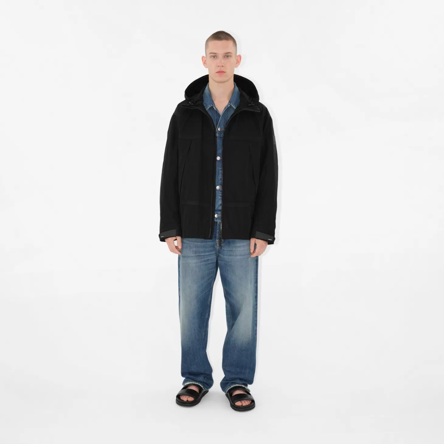 Burberry Logo Applique Lätt huvajacka*Män Kaffor och jackor
