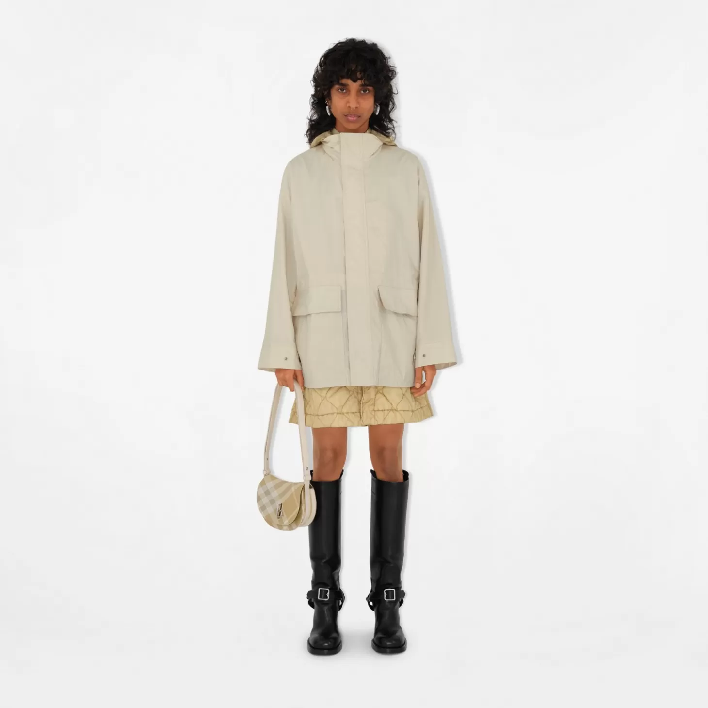 Burberry Rutig huva nylonjacka*Kvinnor Kaffor och jackor