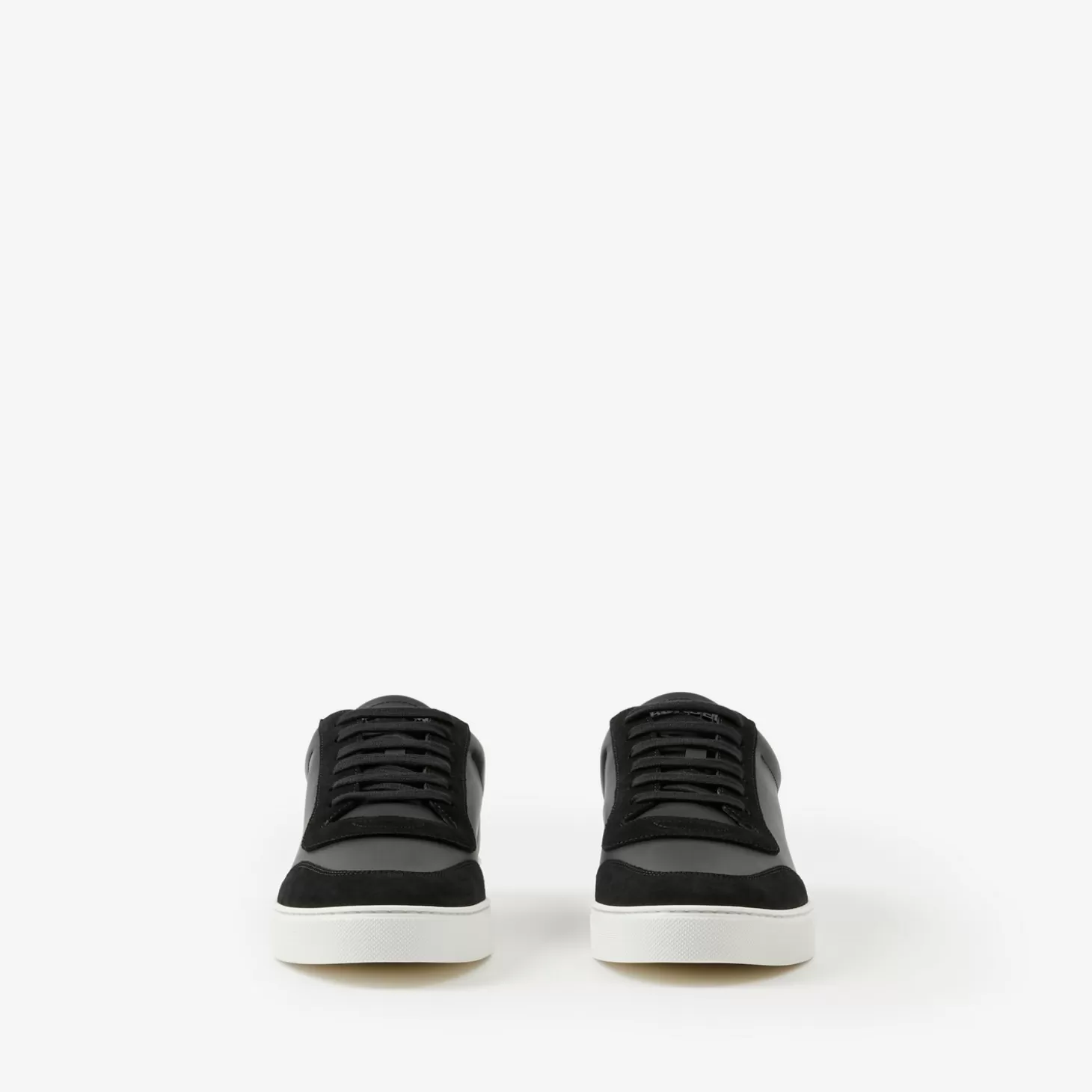 Burberry Sneakers i läder, mocka och vintage rutig bomull*Män Sneakers
