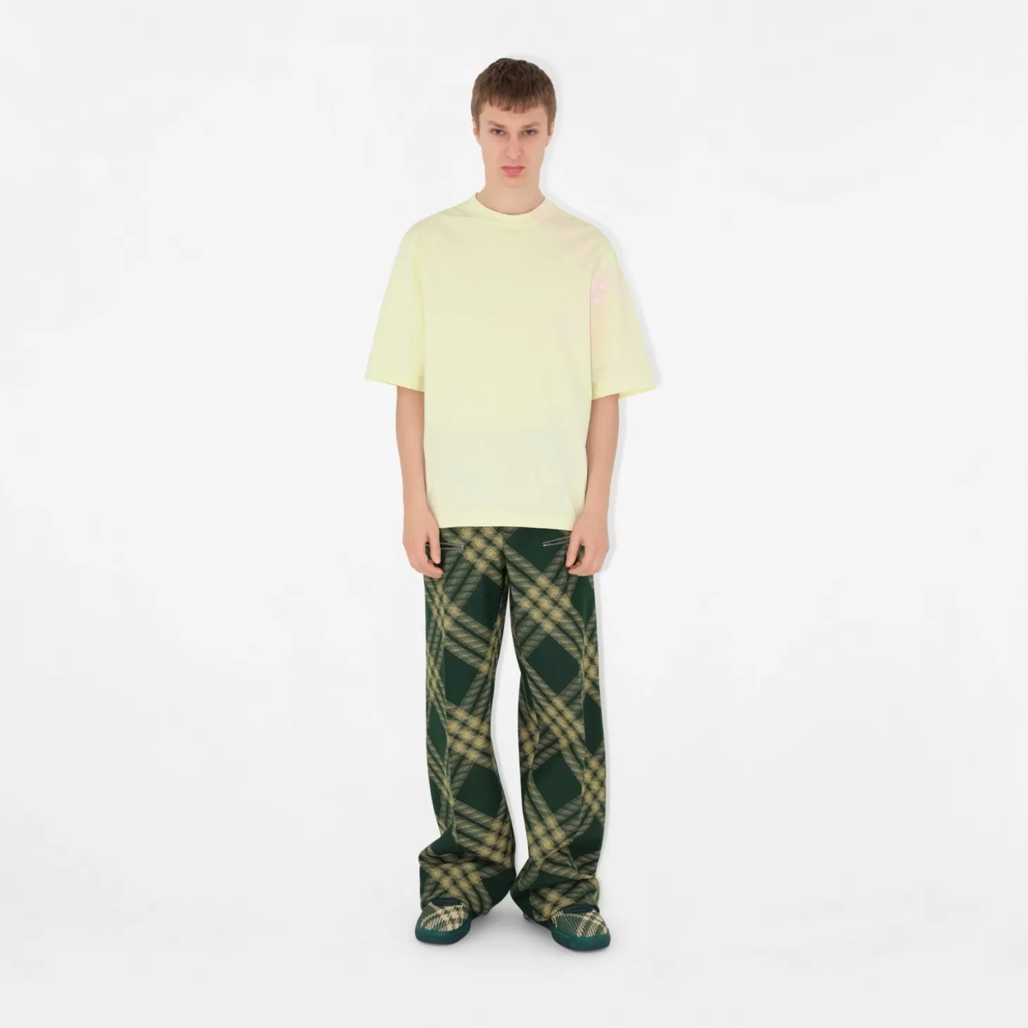 Burberry T-shirt i bomull med rutig ärm*Män Polos & T-shirts