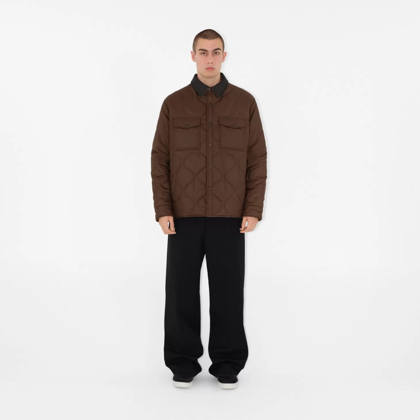 Burberry Vändbar quiltad overshirt*Män Kaffor och jackor